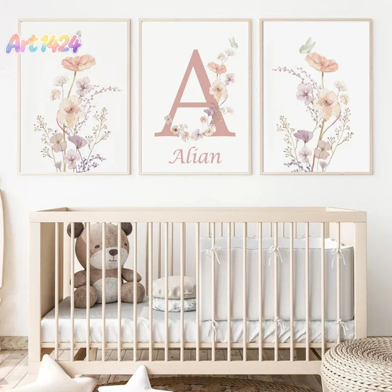 Baby Nursery Modern - Kişiye Özel İsimli Kır Çiçeği Çocuk